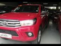 Selling Toyota Hilux 2018 Truck at 2718 km -1