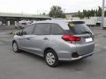 Selling Silver Honda Mobilio 2016 Manual Gasoline at 43452 km-3