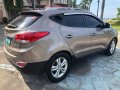 Hyundai Tucson 2012 Automatic Gasoline for sale-3