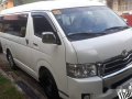 Selling White Toyota Hiace 2018 in Taguig -0