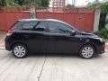 Black Toyota Yaris 2017 at 26000 km for sale-1