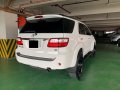 Sell White 2010 Toyota Fortuner Automatic Gasoline at 80000 km-11