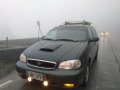 2000 Kia Carnival at 104000 km for sale -3