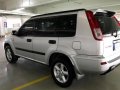 Sell Used 2004 Nissan X-Trail Automatic in Metro Manila -3