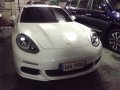White Porsche Panamera 2014 at 11000 km for sale-9