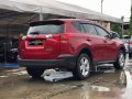 Red Toyota Rav4 2014 for sale in Makati-4