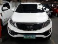 White Kia Sportage 2011 Automatic Gasoline for sale -0