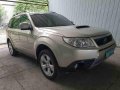 Silver Subaru Forester 2010 Automatic Gasoline for sale -9