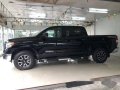 Selling Black Toyota Tundra 2019 in Manila-4