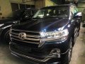 Selling Blue Toyota Land Cruiser 2019 in Manila -6