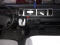 Used 2015 Toyota Hiace Automatic Diesel for sale -4