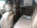 Selling 2nd Hand Ford Escape 2005 in Quezon City -3
