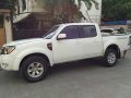 Selling White Ford Ranger 2011 at 74000 km -14