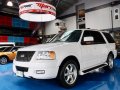 Sell White 2003 Ford Expedition at 92000 km -6