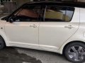 Selling White Suzuki Swift 2010 in Las Pinas -1