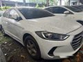 White Hyundai Elantra 2018 Manual Gasoline for sale-2