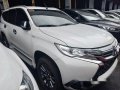Selling White Mitsubishi Montero Sport 2017 in Makati-2