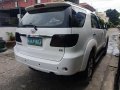 Selling White Toyota Fortuner 2006 Automatic Gasoline at 100000 km -4