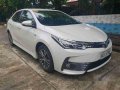 Selling White Toyota Corolla Altis 2018 Automatic Gasoline at 7000 km -9