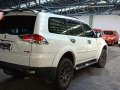 White Mitsubishi Montero Sport 2014 at 81000 km for sale-5