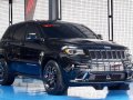 Black Jeep Grand Cherokee 2017 at 13000 km for sale -9