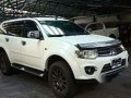 White Mitsubishi Montero Sport 2014 at 81000 km for sale-0