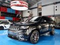 Black Jeep Grand Cherokee 2017 at 13000 km for sale -6
