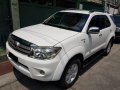 Used Toyota Fortuner 2010 for sale in Quezon City-2