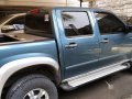 Sell Blue 2010 Isuzu D-Max at 120000 km -4