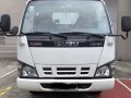 Selling White Isuzu Nhr 2016 Truck in Metro Manila -5