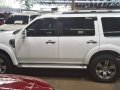 Sell White 2011 Ford Everest Diesel Automatic in Quezon City -1