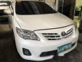 Sell White 2013 Toyota Corolla Altis Automatic Gasoline -4