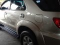 Toyota Fortuner 2009 for sale in Quezon City-3