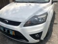 White Ford Focus 2012 at 71000 km for sale-5