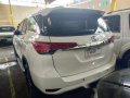 Selling White Toyota Fortuner 2018 in Quezon City -0