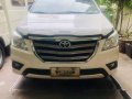 White Toyota Innova 2016 at 50000 km for sale-5