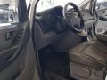 Sell 2013 Hyundai Grand Starex Automatic Diesel at 70000 km -4