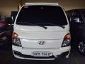 Selling White Hyundai H-100 2017 in Quezon City -2