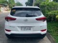 White Hyundai Tucson 2018 at 20000 km for sale -1