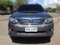 Selling 2nd Hand Toyota Fortuner 2014 Manual Diesel in Lucena -4
