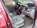 Selling Red Toyota Innova 2005 Manual Diesel -3