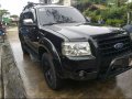 Selling Black Ford Everest 2008 Manual Diesel in Manila -0