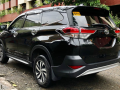 Black Toyota Rush 2018 at 18000 km for sale -0