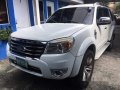 Sell White 2011 Ford Everest at 89000 km -7