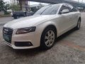 Sell White 2012 Audi A4 Automatic Diesel at 22000 km-2