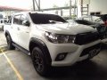 Selling White Toyota Hilux 2016 Automatic Gasoline-13
