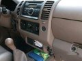 Selling Nissan Frontier Navara 2009 Manual Diesel -8