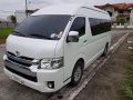 Sell White 2018 Toyota Hiace at 21000 km-1