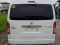Sell White 2018 Toyota Hiace at 21000 km-3