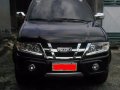 Selling Black Isuzu Crosswind 2014 Manual Diesel at 23000 km -0